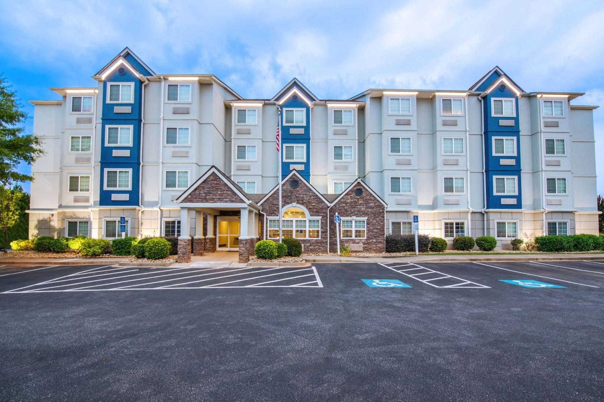 Microtel And By Wyndham Sc Gasthof Anderson